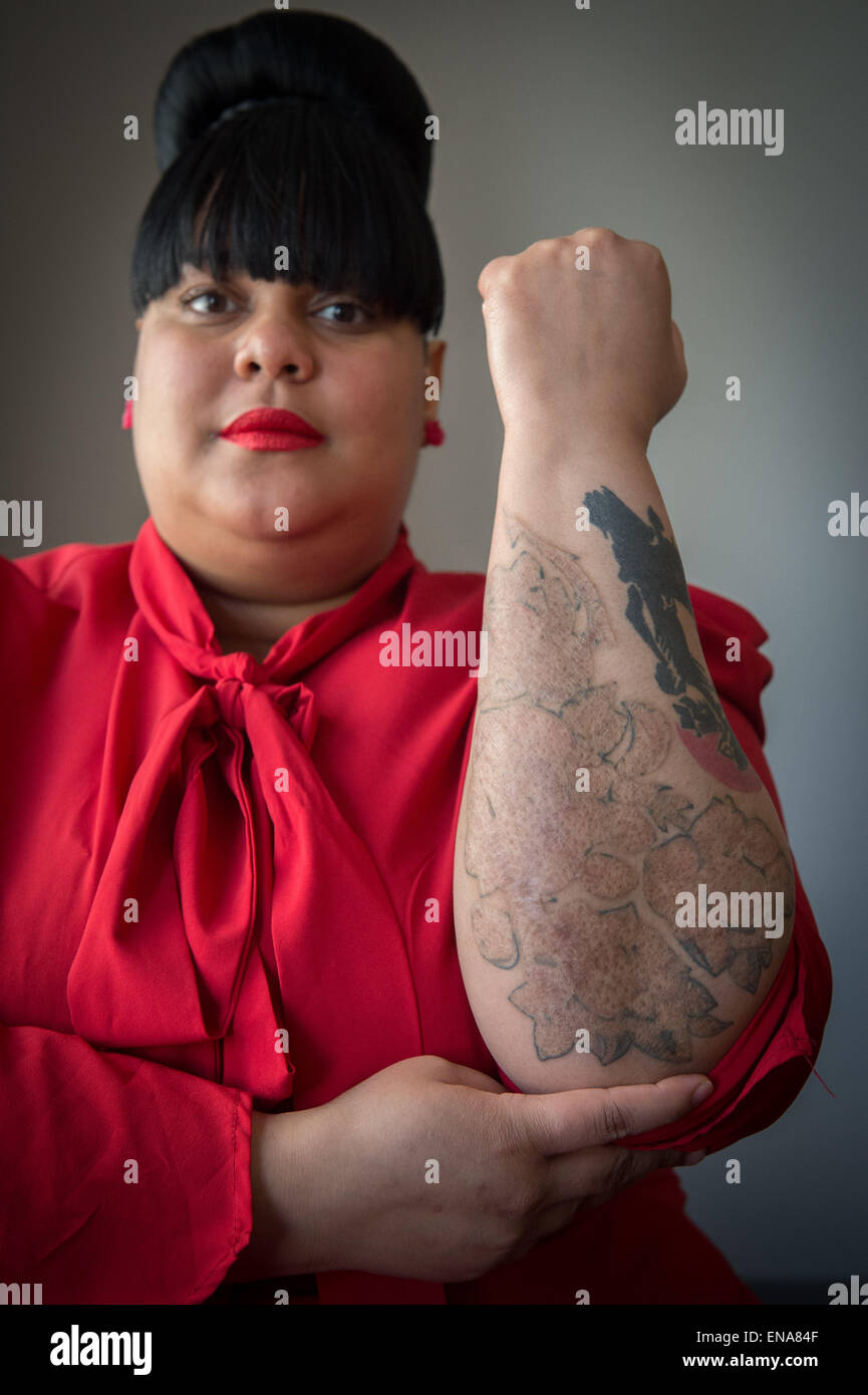 Manhattan, New York, USA. 29th Apr, 2015. Loni Tate, 31, of Harlem