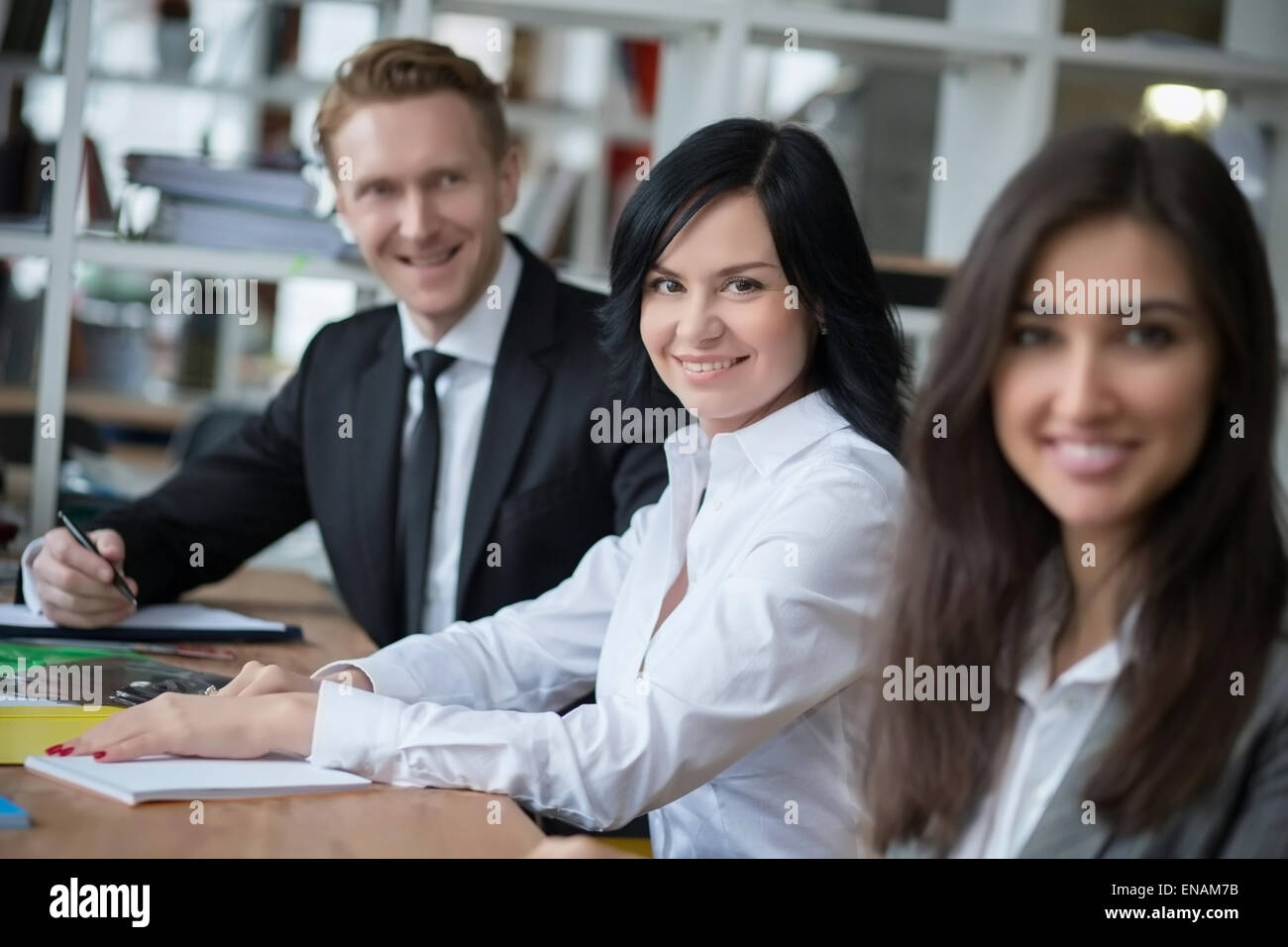 Business team people group hi-res stock photography and images - Alamy