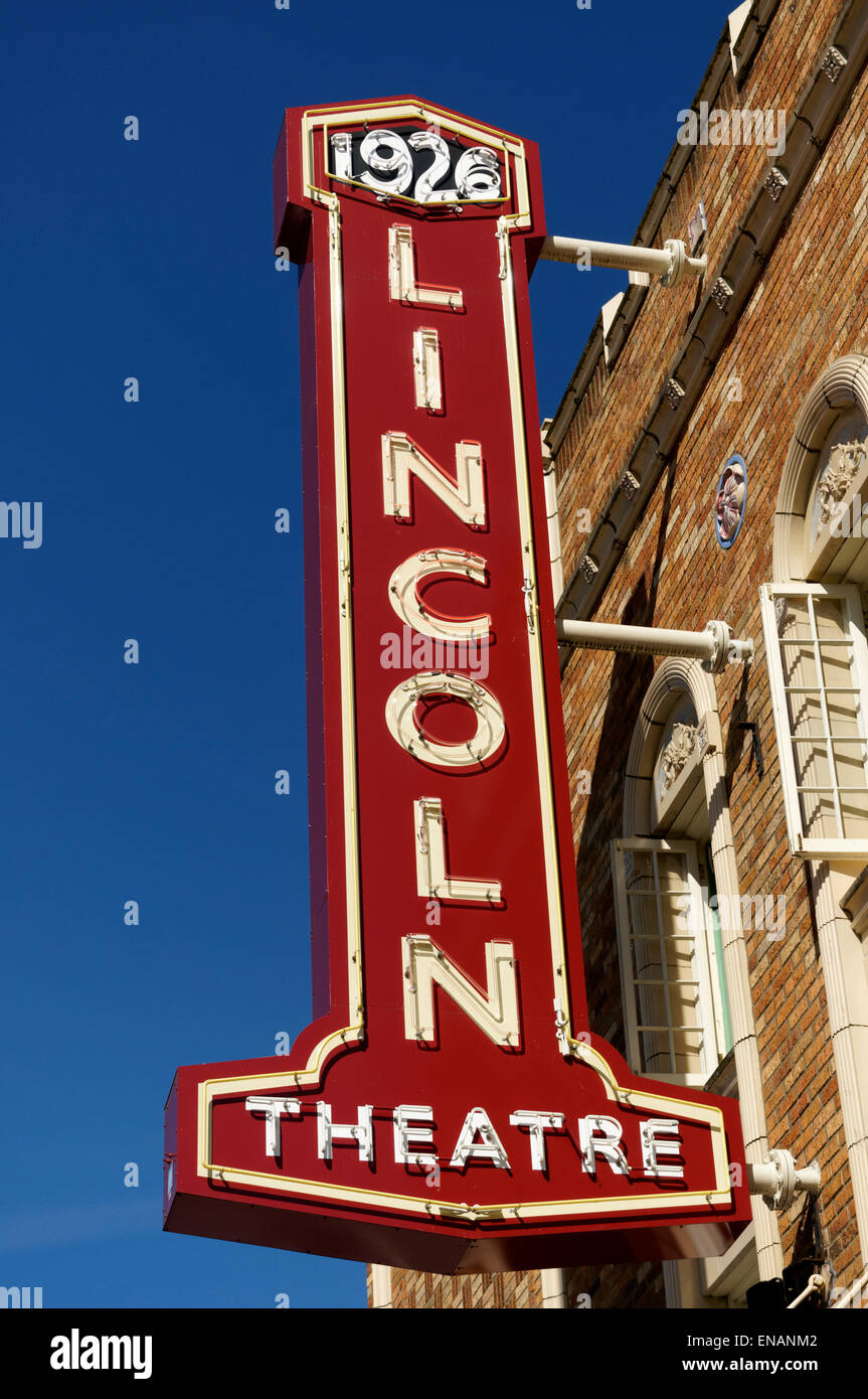 Lincoln Theatre marquee in Mount Vernon, Washington state, USA Stock Photo