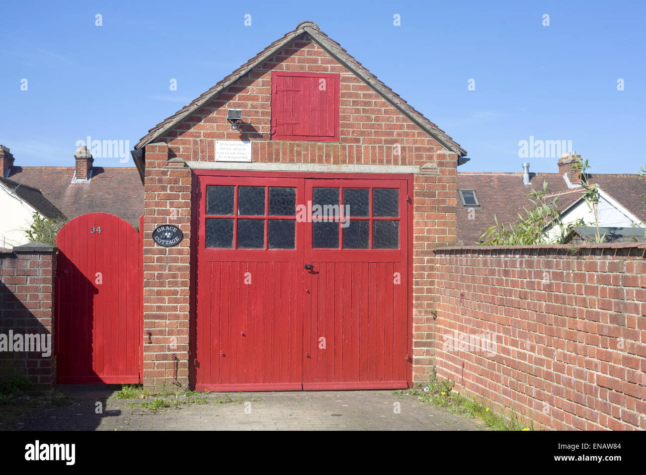 garage,red,loft,door,brick,apex,pointed Stock Photo