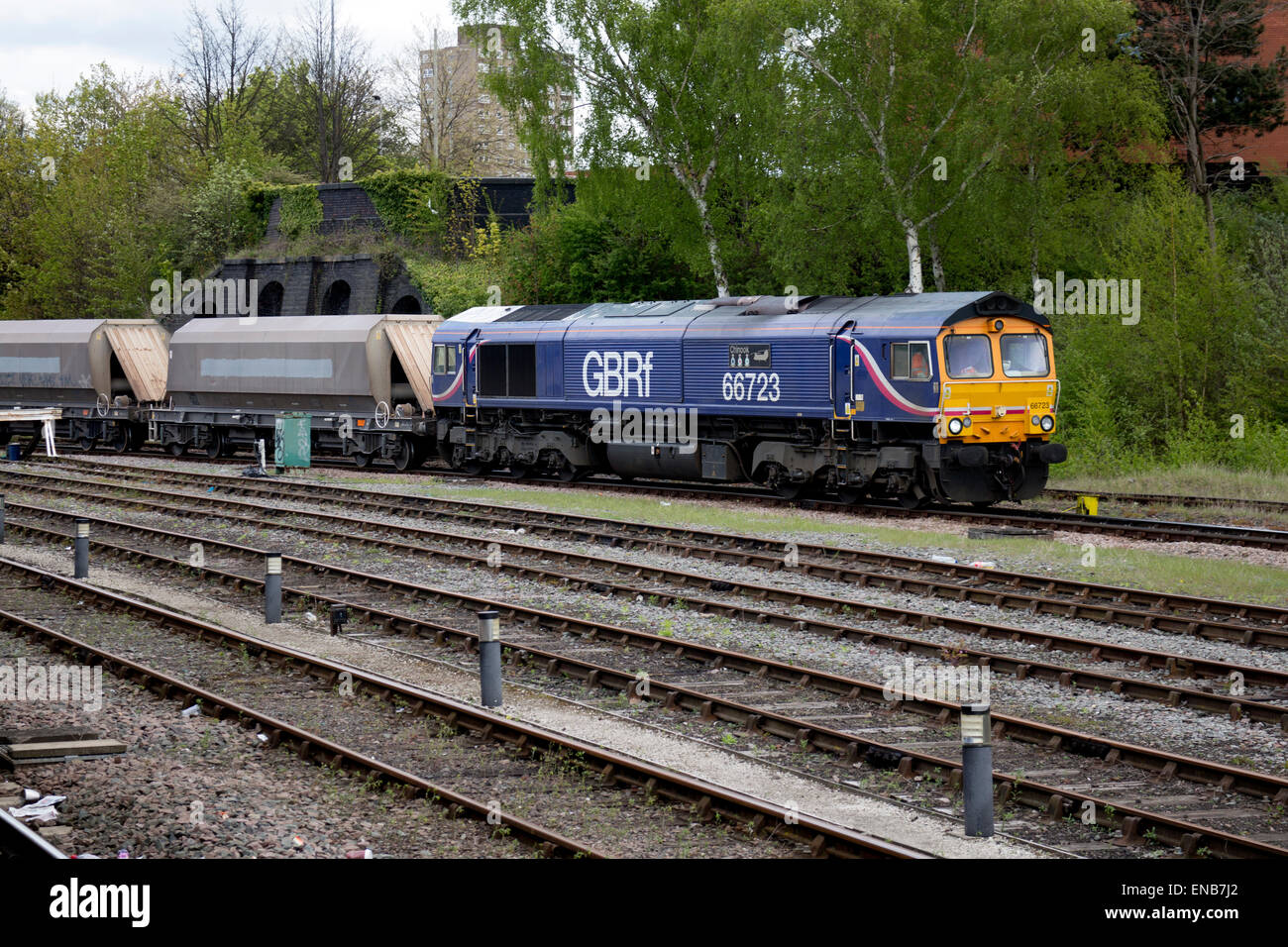 Freight train passing through Leicester station, Leicestershire, UK