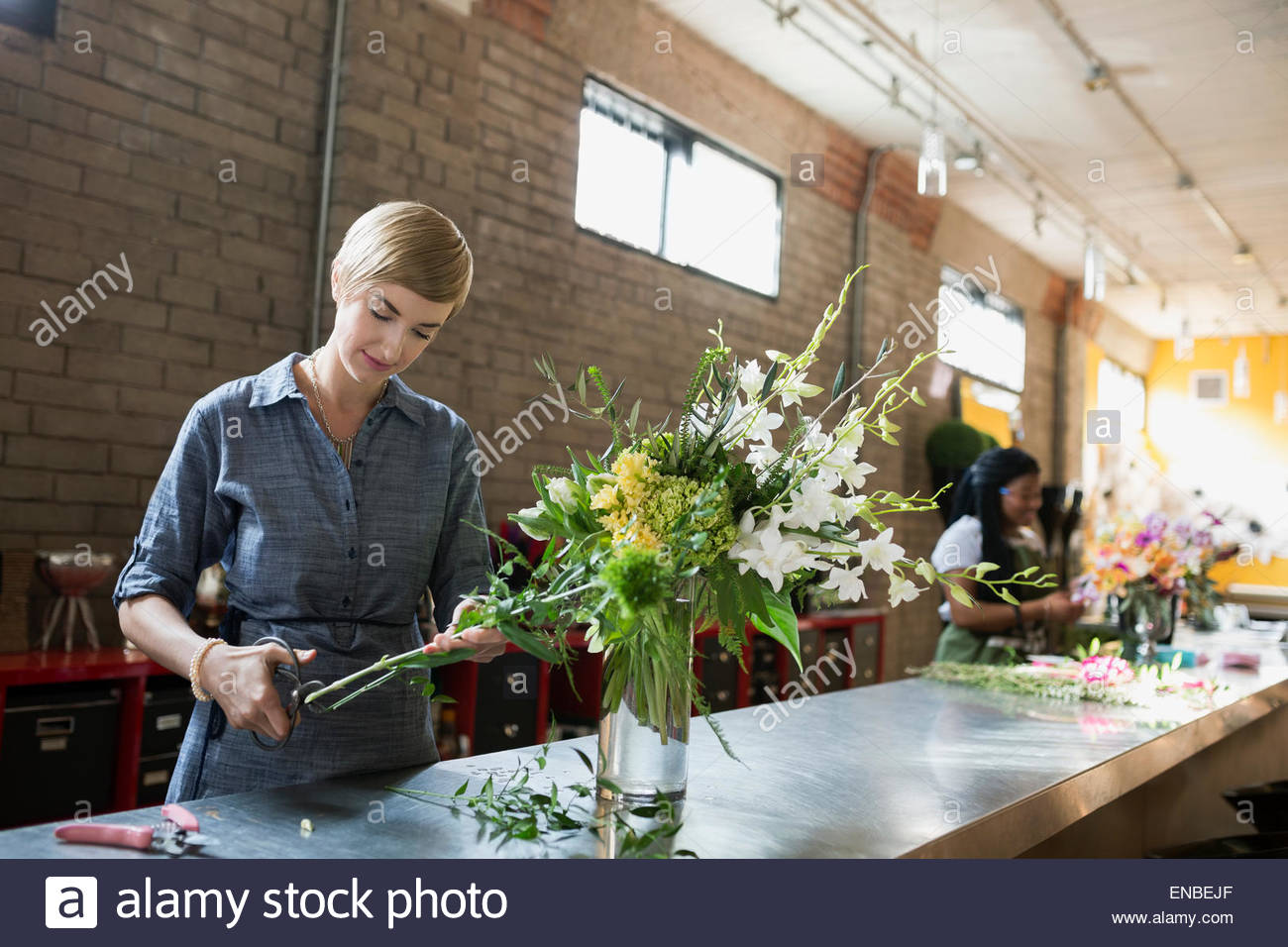 Stems of flower hi-res stock photography and images - Alamy