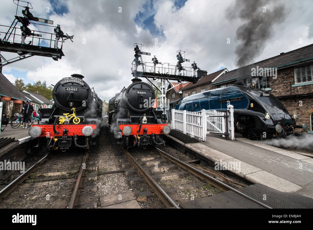 Steam trains at Grosmont for Tour de Yorkshire, including Sir Nigel Gresley Stock Photo