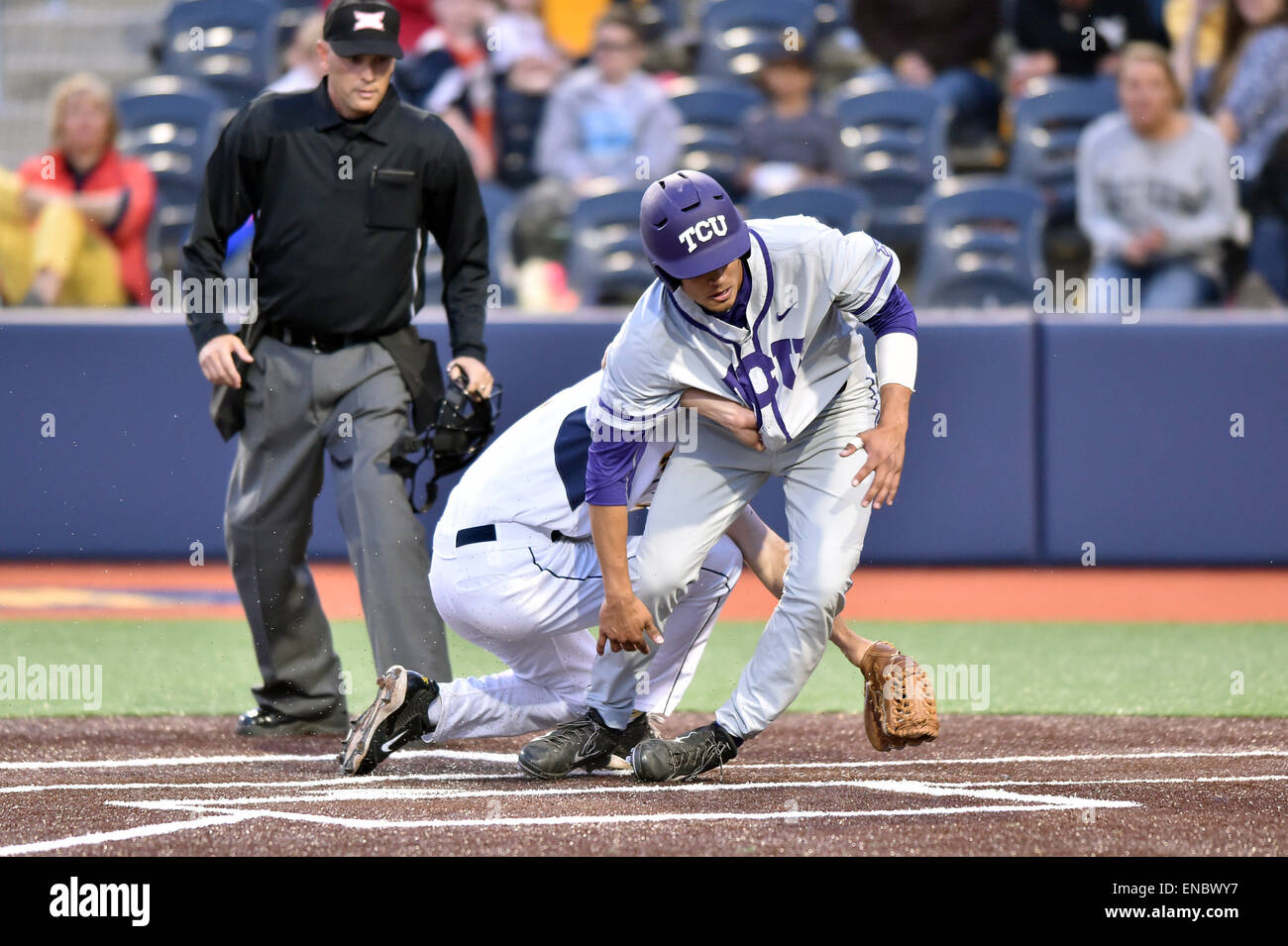 West Virginia, USA. 1st May, 2015. West Virginia pitcher