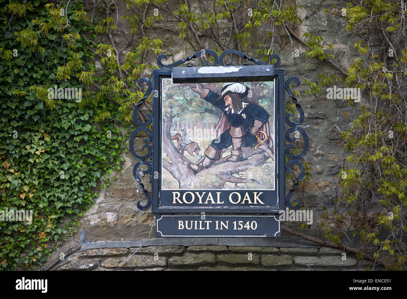 The Royal oak Pub in Cerne Abbas Built in 1540 Stock Photo