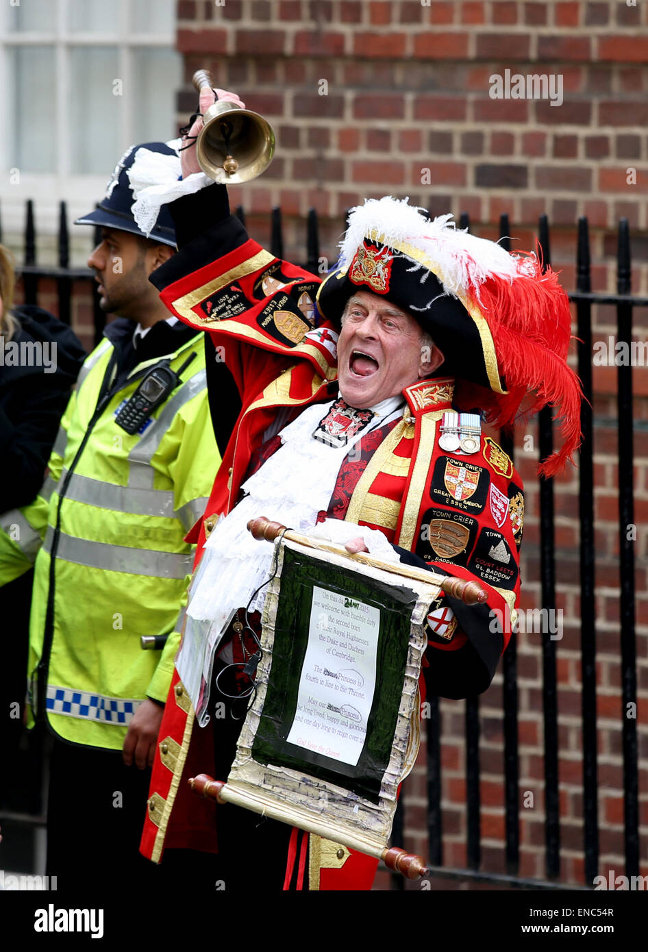 Cambridge town crier hires stock photography and images Alamy