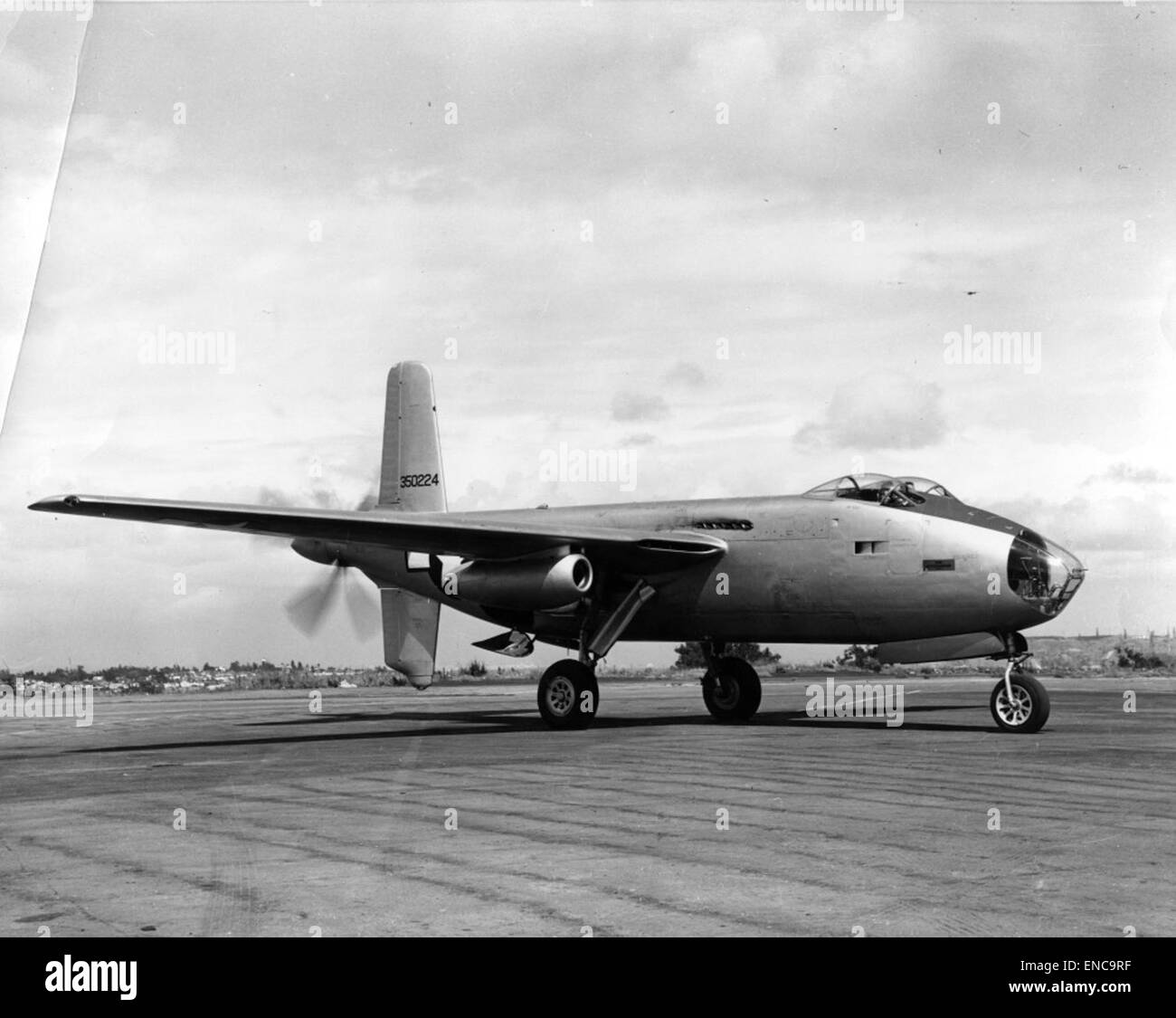 Douglas XB-42A Douglas Aircraft Factory Stock Photo - Alamy