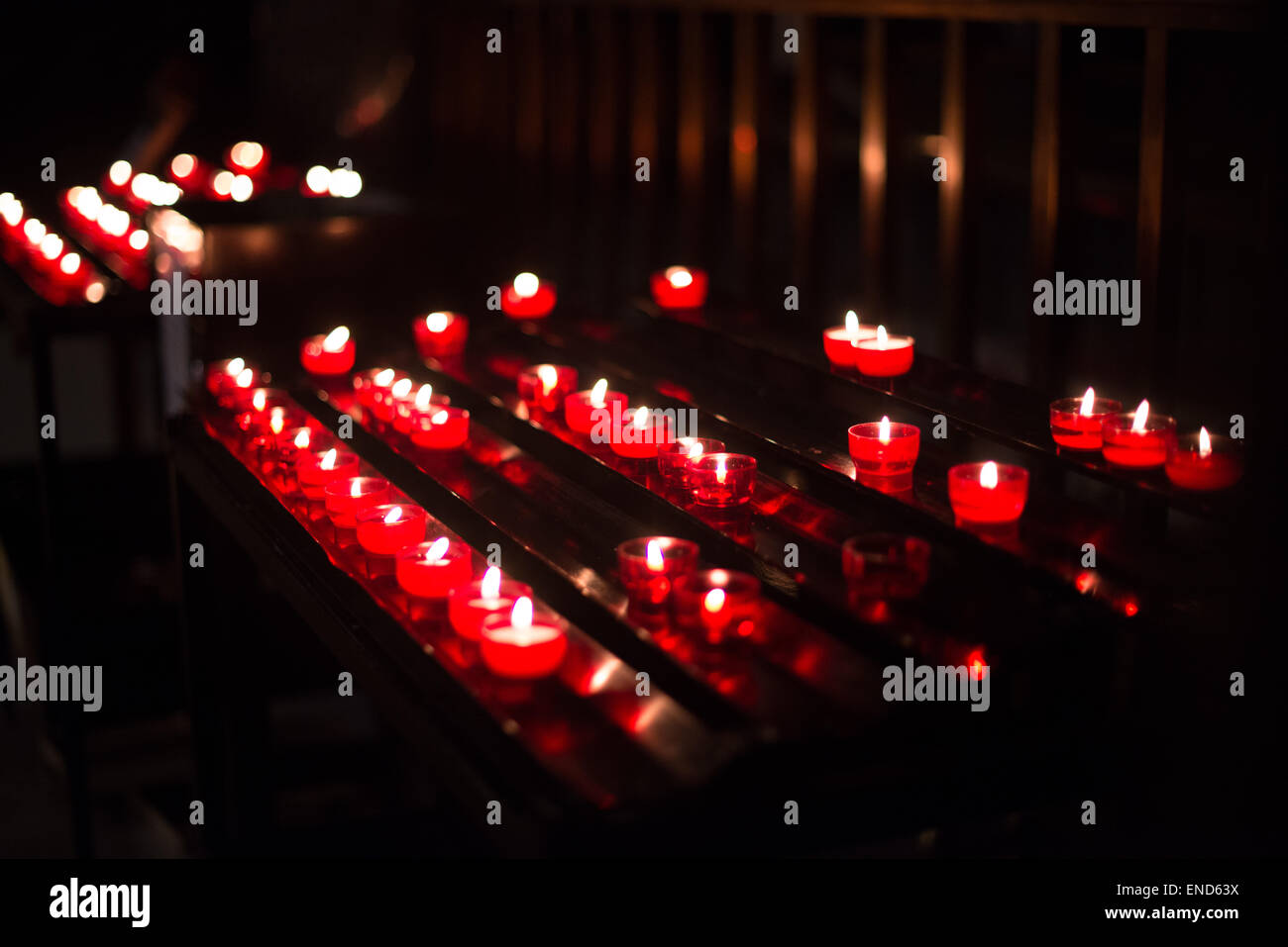 Candles at Westminster Cathedral, London Stock Photo Alamy