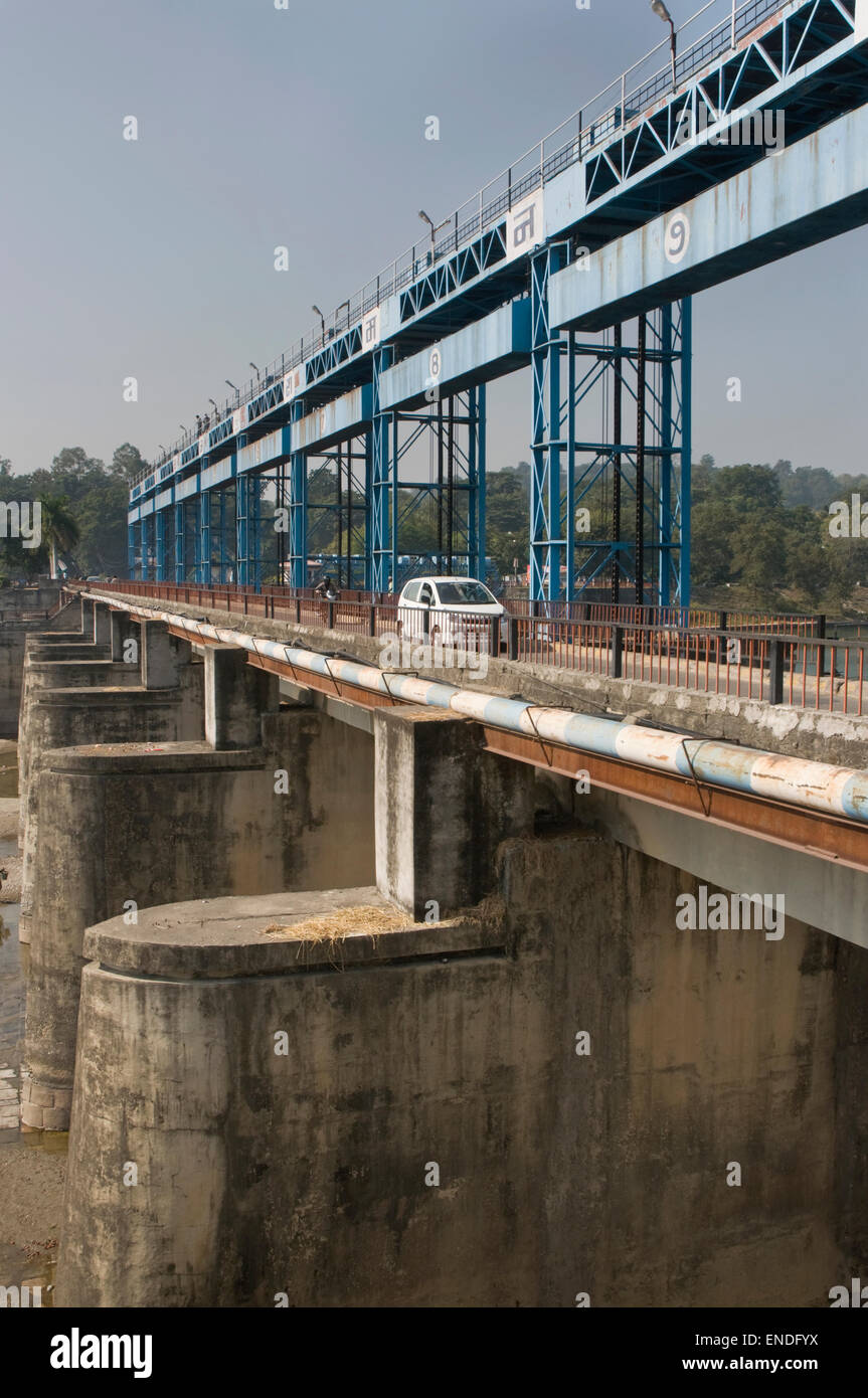 INDIA, Uttaranchal, Ramganga, dam and hydroelectric power station Stock Photo Alamy