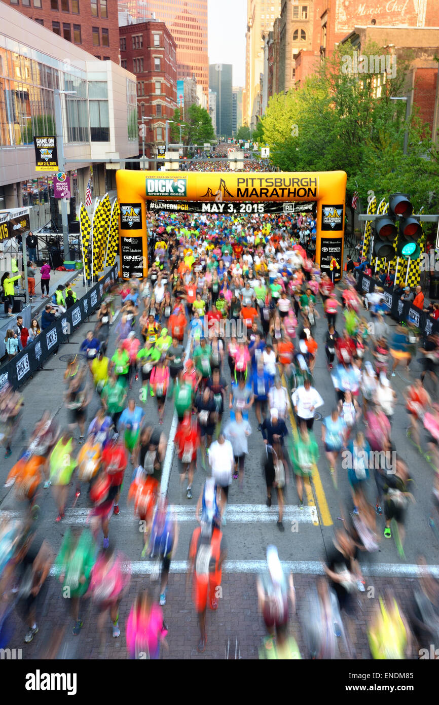 Pittsburgh, USA. 3rd May, 2015. Runners from Pittsburgh and around the