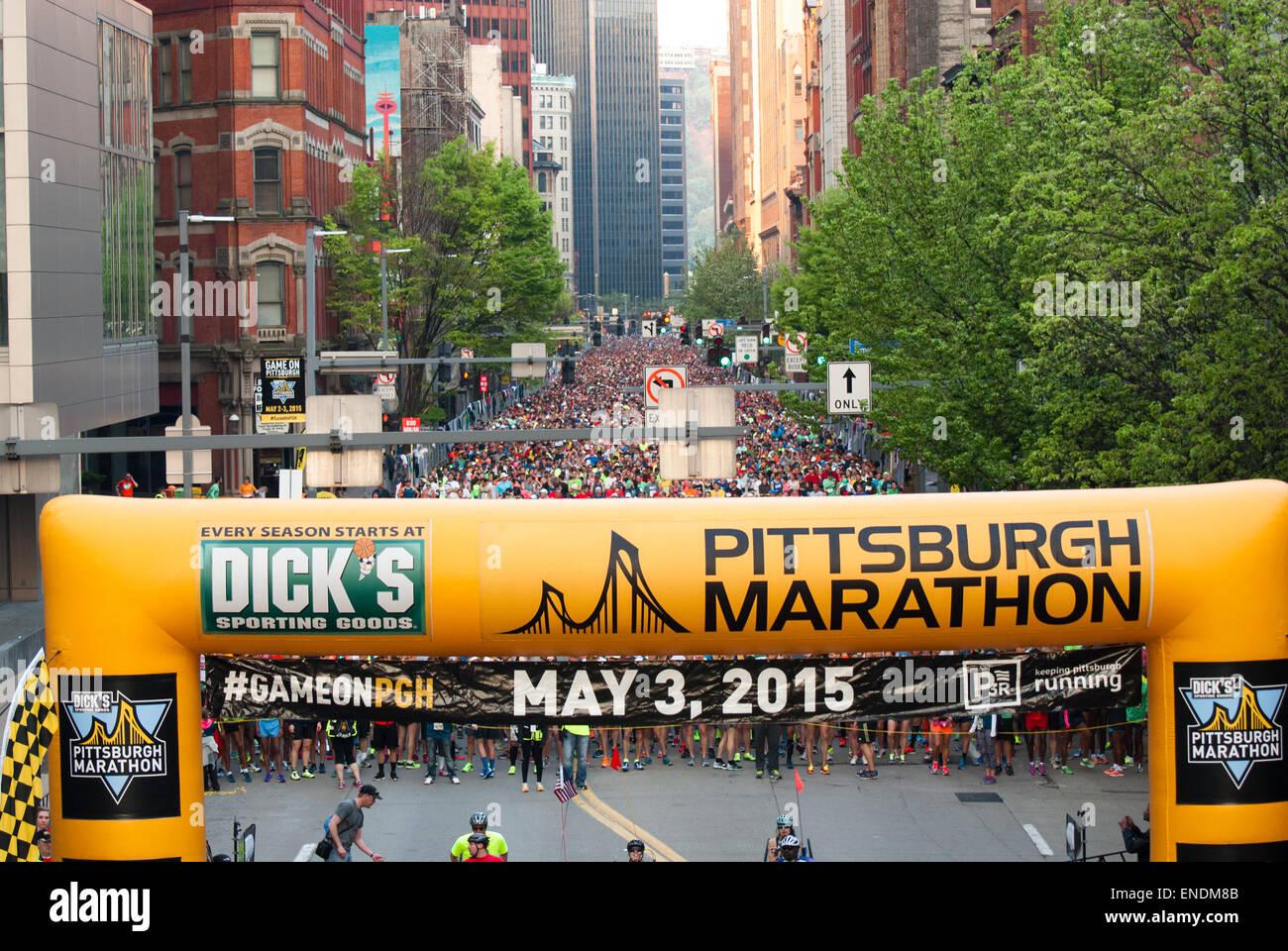 Pittsburgh, USA. 3rd May, 2015. Runners from Pittsburgh and around the
