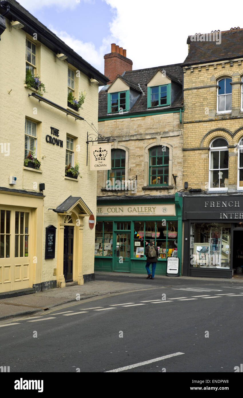 Cirencester A Cotswold market town in Gloucestershire England UK The Crown Pub Stock Photo