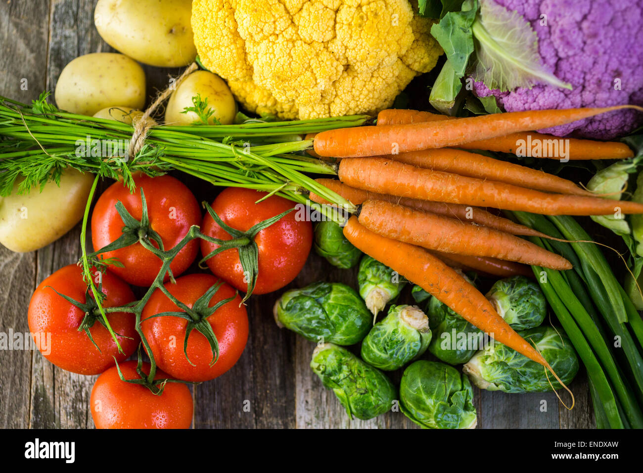 Быть овощем и жить. Сочные овощи. Живые овощи. Отборные овощи. Органические овощи.