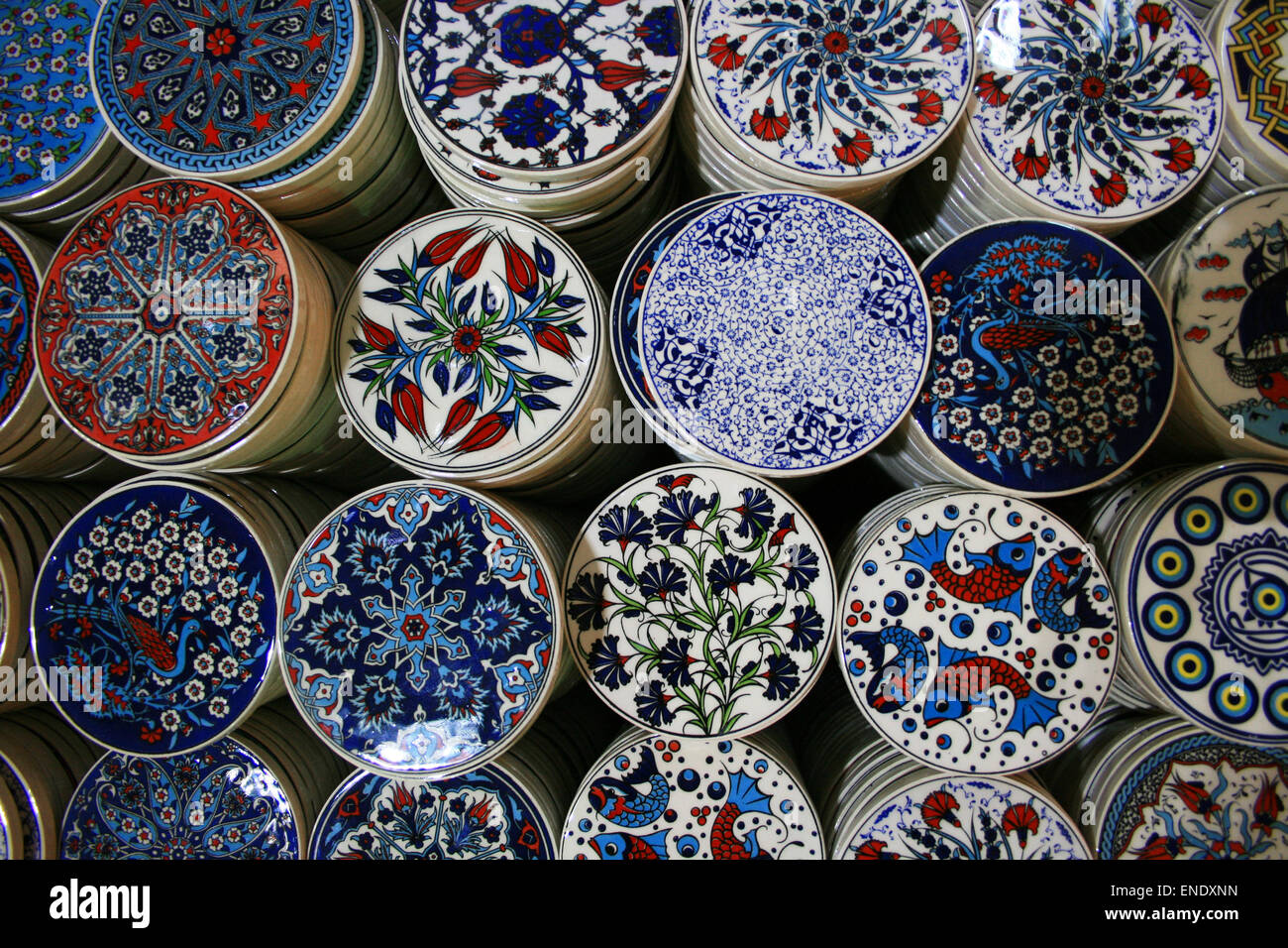 Colorful Ceramics in the Grand Bazaar, Istanbul Stock Photo - Alamy