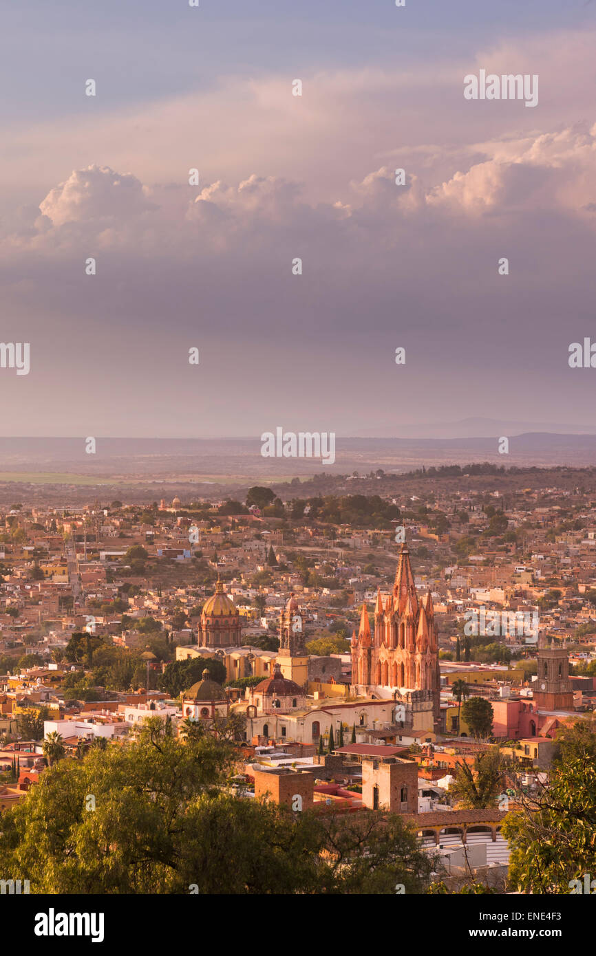 Scenic cityscape of San Miguel de Allende Mexico showing La Parroquia Stock Photo