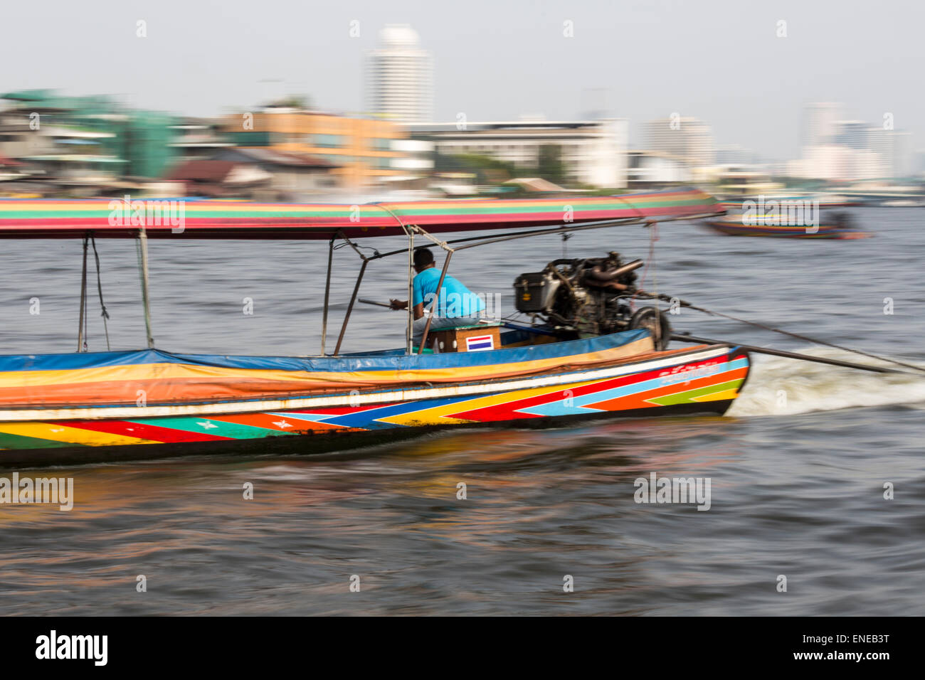 Bangkok chao phraya river boats hi-res stock photography and images - Alamy