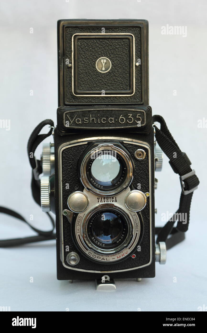 Yashica 635 double lens mid format camera Stock Photo