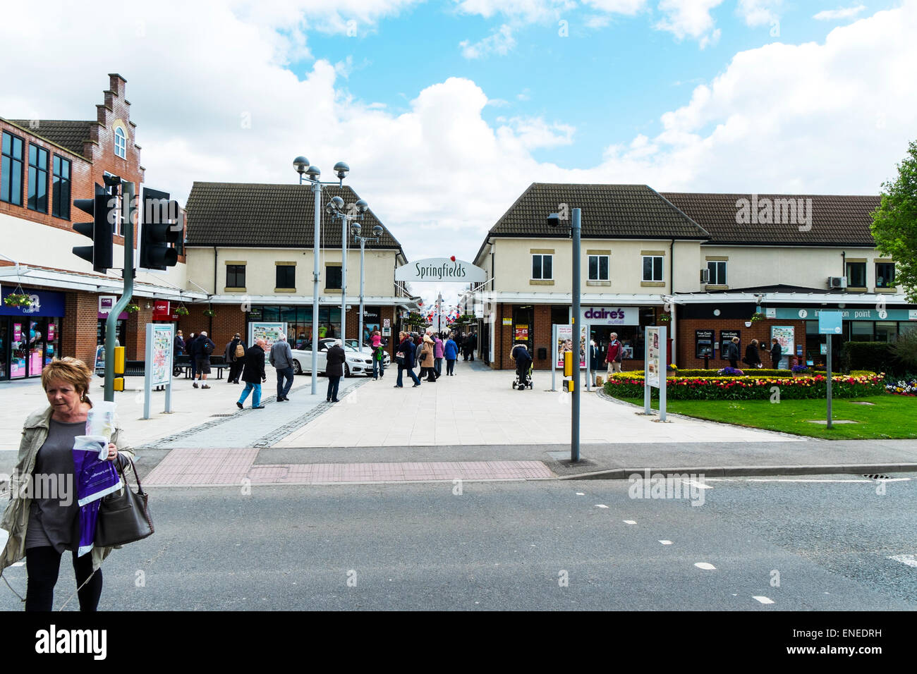 Springfields outlet shopping centre entrance sign shops stores Spalding  town Lincolnshire UK England Stock Photo - Alamy