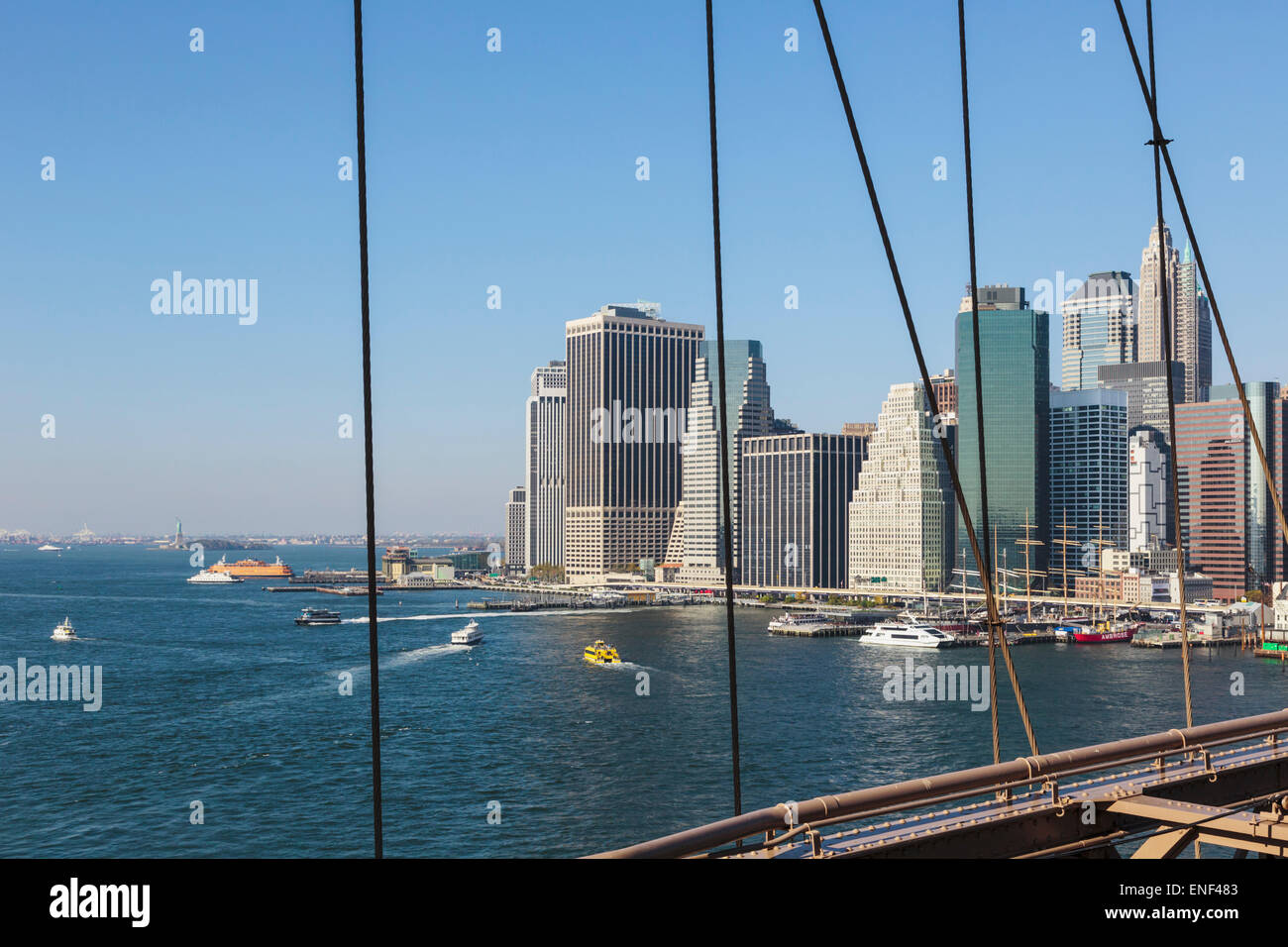 New York, New York State, United States of America.  View from Brooklyn Bridge across the East River to Lower Manhattan.  Mariti Stock Photo