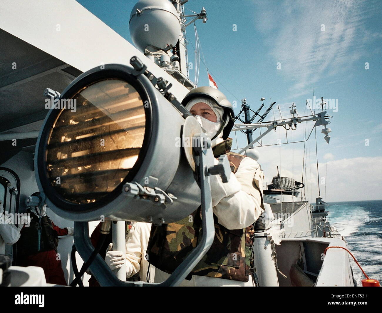 Ship signal light hires stock photography and images Alamy