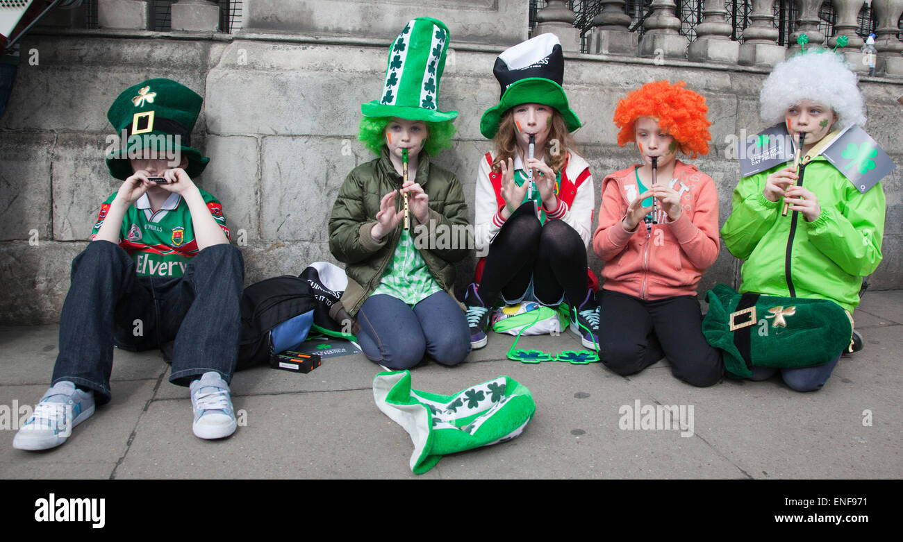 live irish music for st patricks day stroud 2025