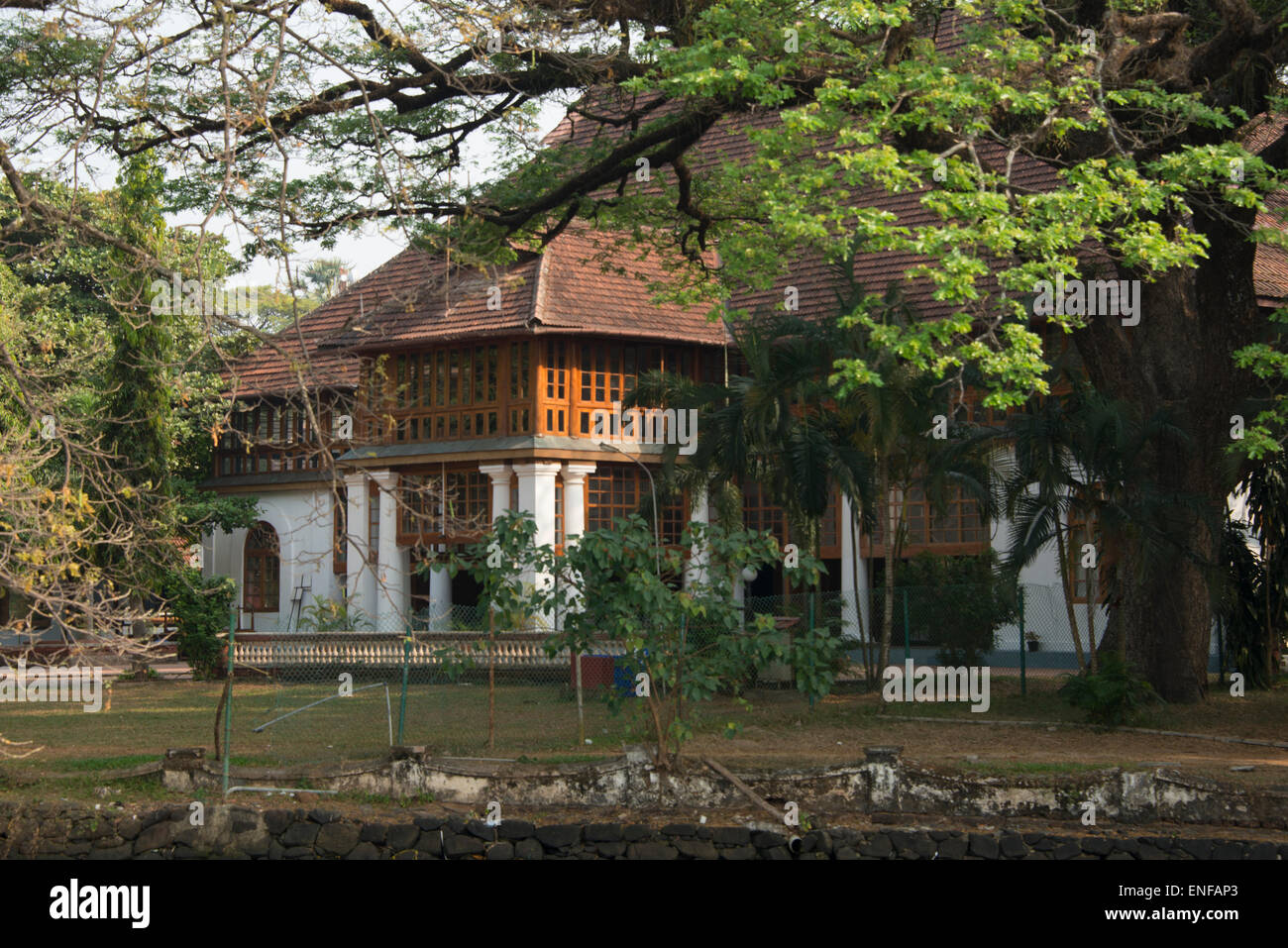Bolgatty Palace, a luxury hotel resort on Bolgatty Island, faces Vembanad Lake in Cochin (Kochi), Kerala, India.   The  former Stock Photo