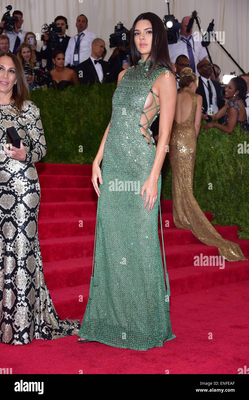 New York, NY, USA. 4th May, 2015. Kendall Jenner at arrivals for 'CHINA:  Through The Looking Glass' Opening Night Met Gala - Part 3, The  Metropolitan Museum of Art Costume Institute, New