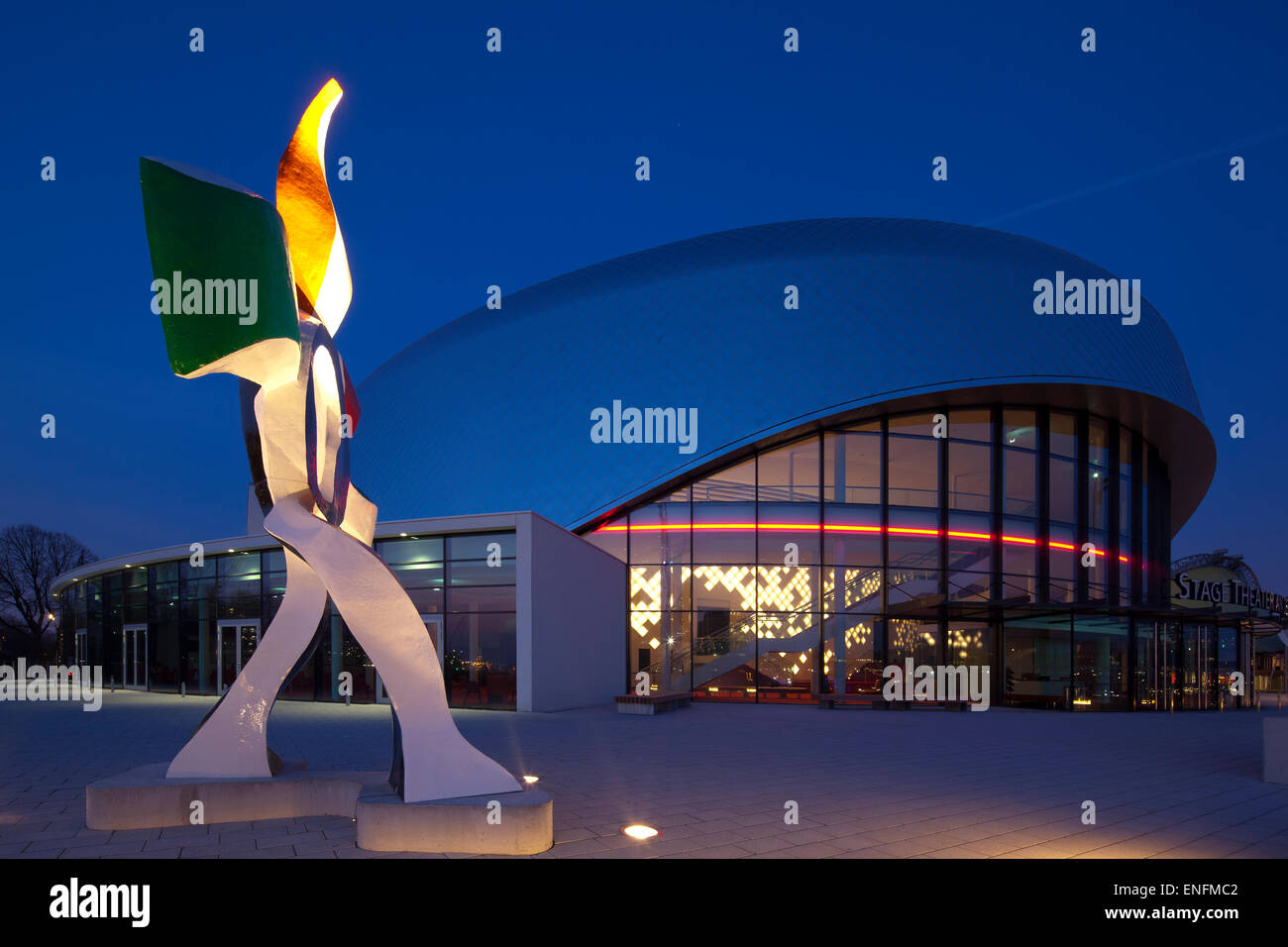 theater an der elbe hamburg