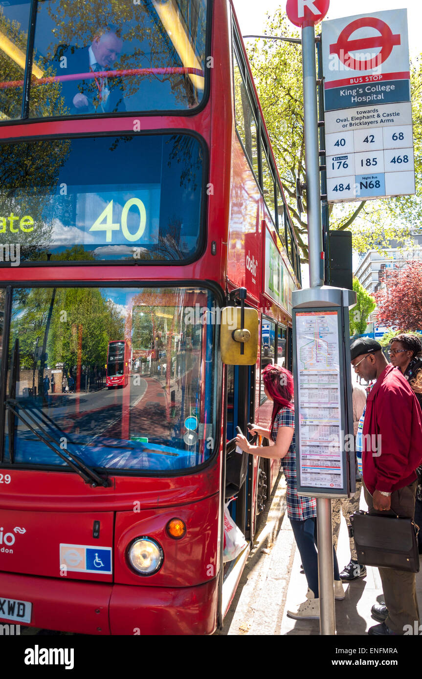 Number 40 bus in Denmark Hill London UK Stock Photo