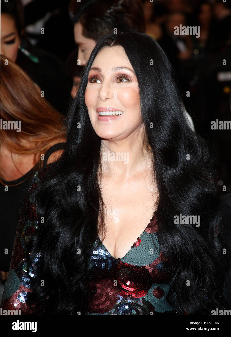New York, USA . 4th May, 2015. Actress and singer Cher attends the 2015 Costume Institute Gala Benefit celebrating the exhibition 'China: Through the Looking Glass' at The Metropolitan Museum of Art in New York, USA, on 04 May 2015. Photo: Hubert Boesl/dpa/Alamy Live News Credit:  dpa picture alliance/Alamy Live News Stock Photo