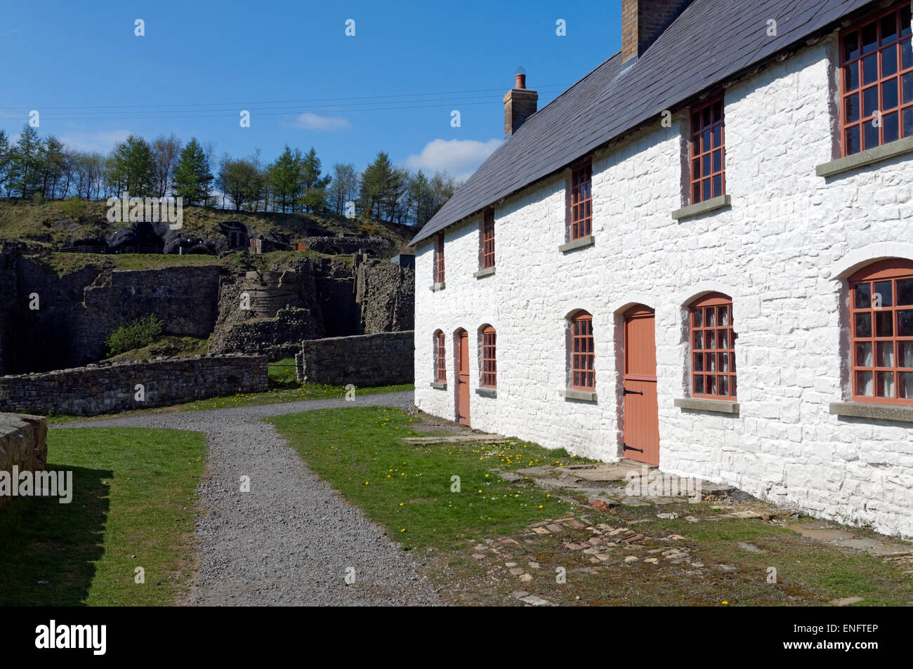 Workers cottages homes houses hires stock photography and images Alamy