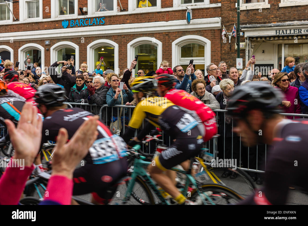 yorkshire cycle race