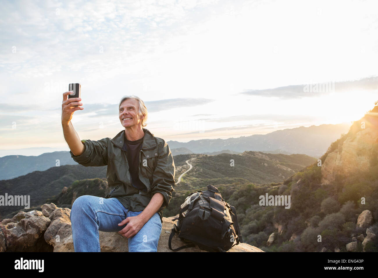 Senior man taking photograph hi-res stock photography and images - Alamy