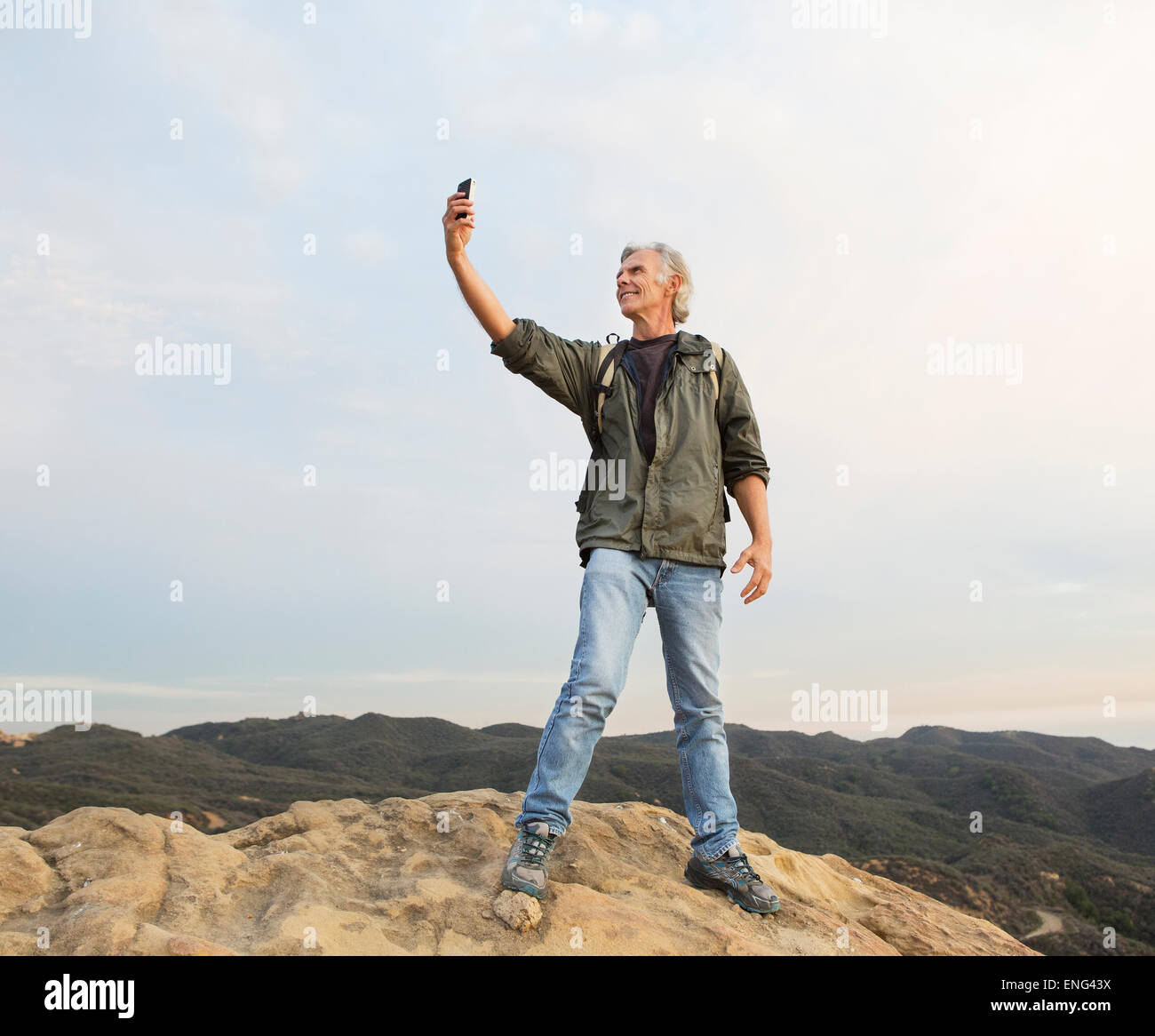 Senior man taking photograph hi-res stock photography and images - Alamy