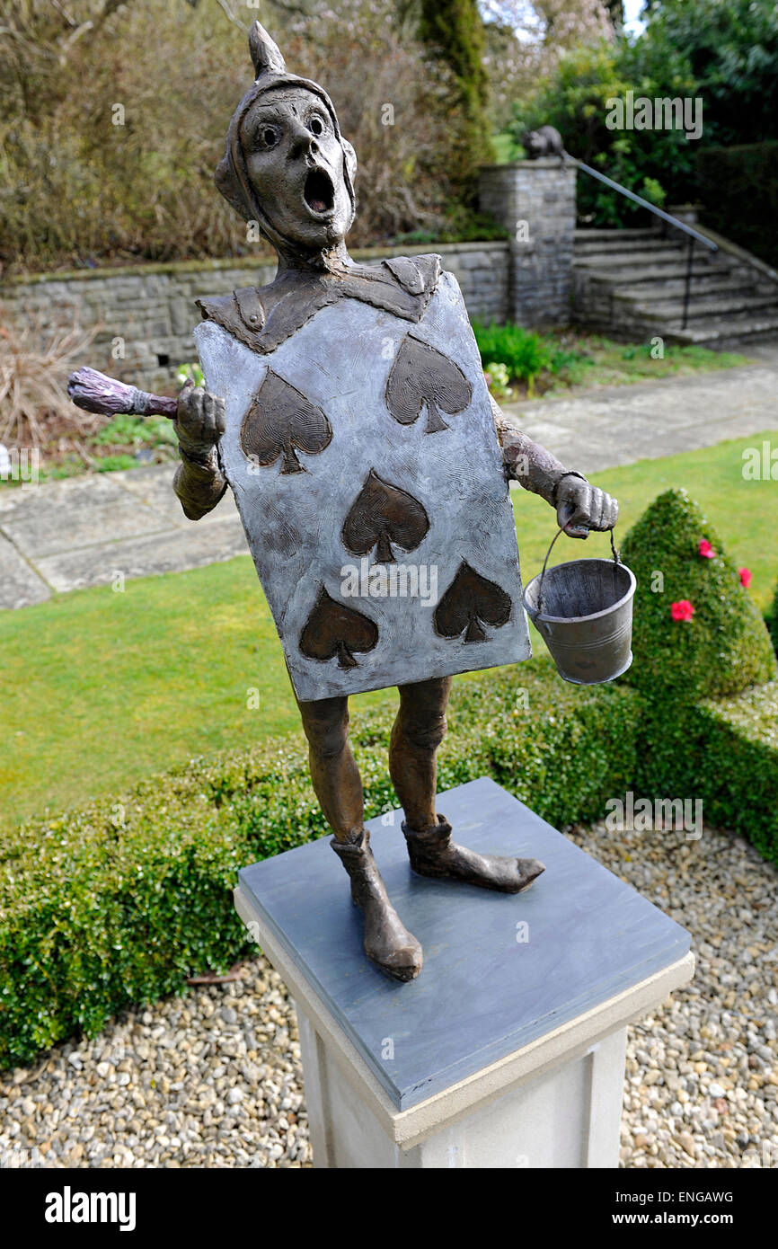 Knave of Hearts Alice in Wonderland Kilver Court Gardens, Shepton Mallet, Somerset, owned by Roger and Monty Saul Stock Photo