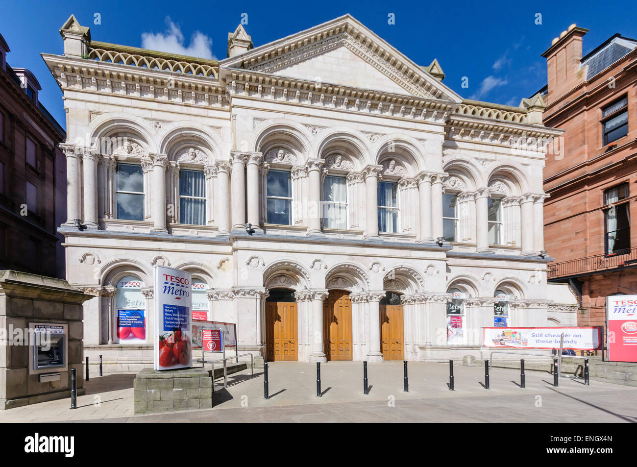 Tesco Metro, Royal Avenue, Belfast.  Formerly a bank, now owned by Tesco. Stock Photo