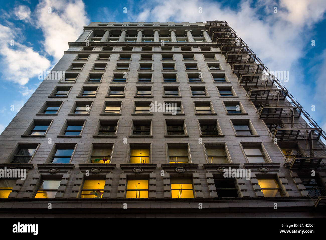 Curated visual reference: Fresh Look at Highrise Building In Portland Oregon Stock Photo