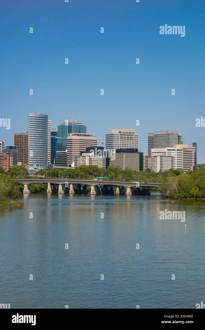 ROSSLYN, VIRGINIA, USA Skyline of Rossyln and Potomac River, with
