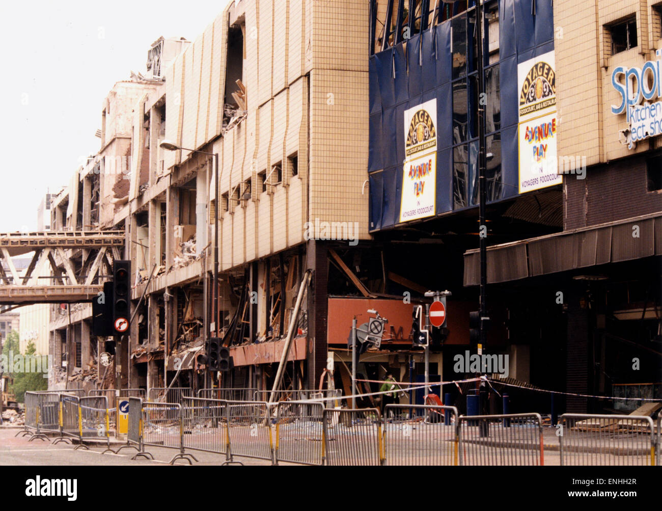 Arndale ira bombing 1996 hires stock photography and images Alamy
