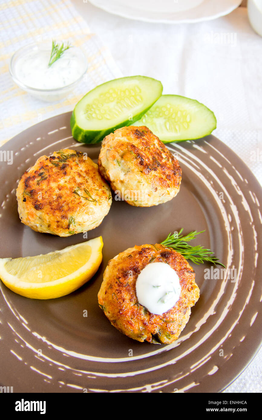 Cooked fish cake hires stock photography and images Alamy