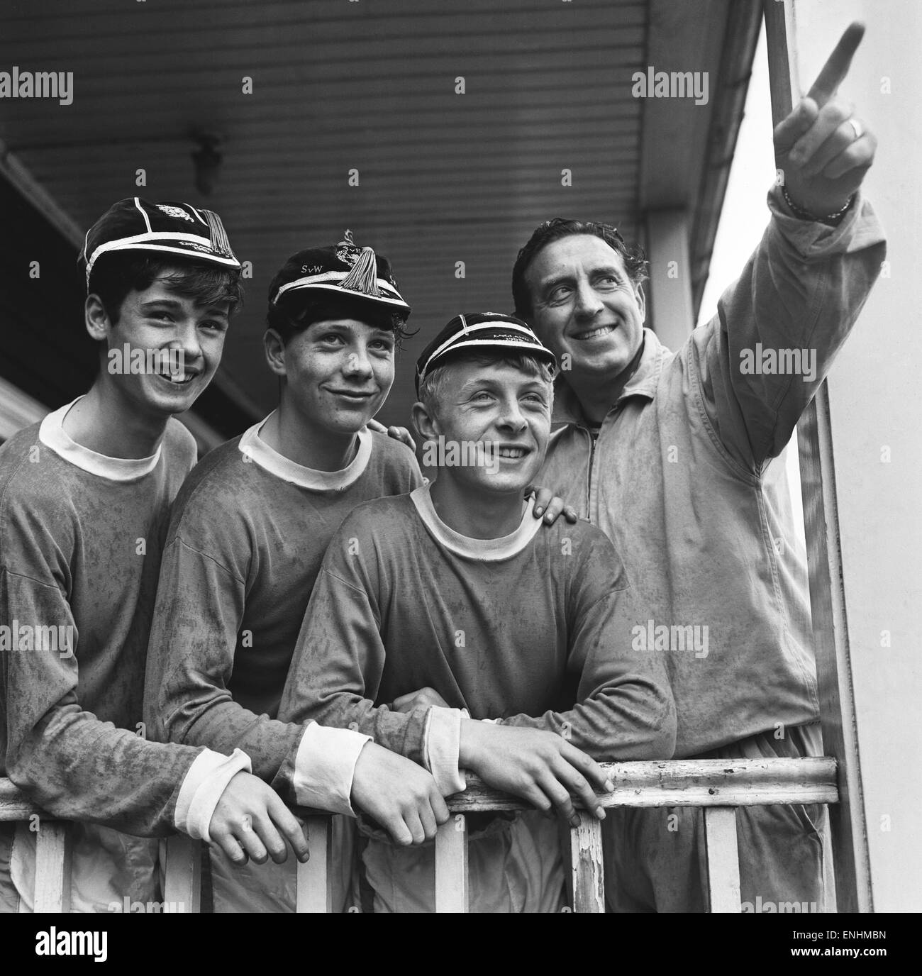 Everton manager Harry Catterick with latest recruits Whittle and Styles of Liverpol and Thornton of Scotland, all former schoolboy internationals who played in the England v Scotland match at Goodison last season. 3rd August 1965. Stock Photo