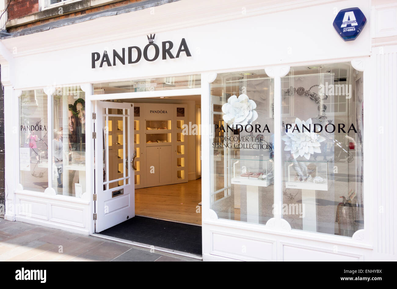 How Data and Tech Power Jewelry Brand Pandoras Mission to Give a Voice to  Peoples Loves  Retail TouchPoints