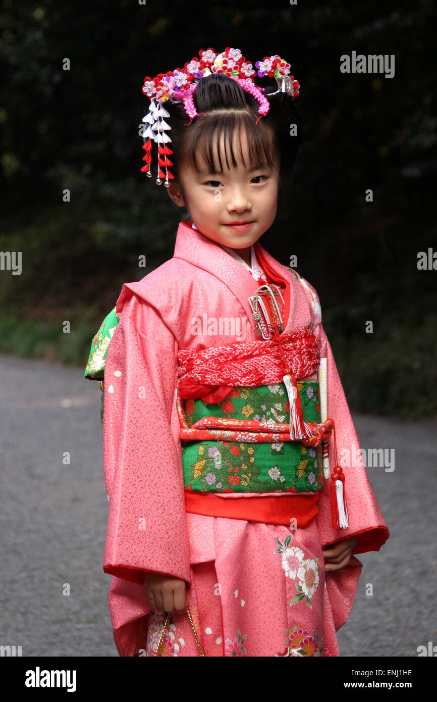 Japanese Child wearing a kimono in Tokyo Japan Stock Photo