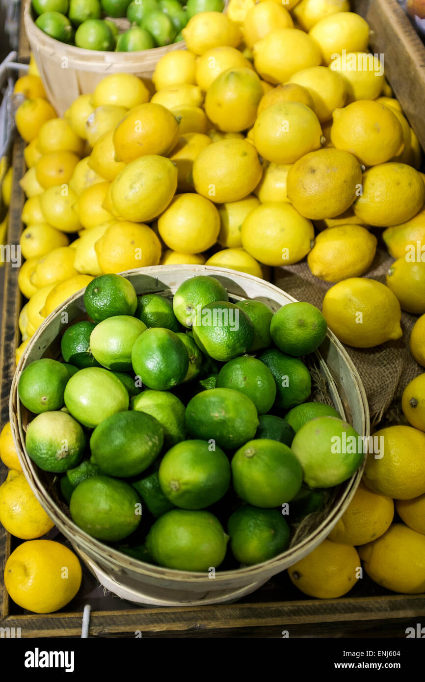 Lemons and limes on market stall,Richmond ,Surrey Stock Photo