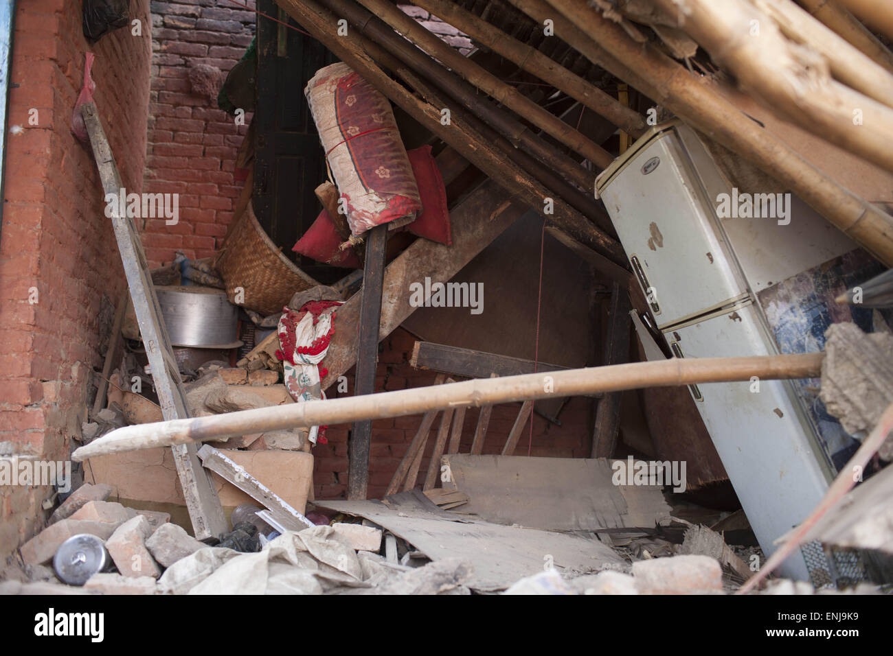 Nepal earthquake 2015 village hi-res stock photography and images - Alamy