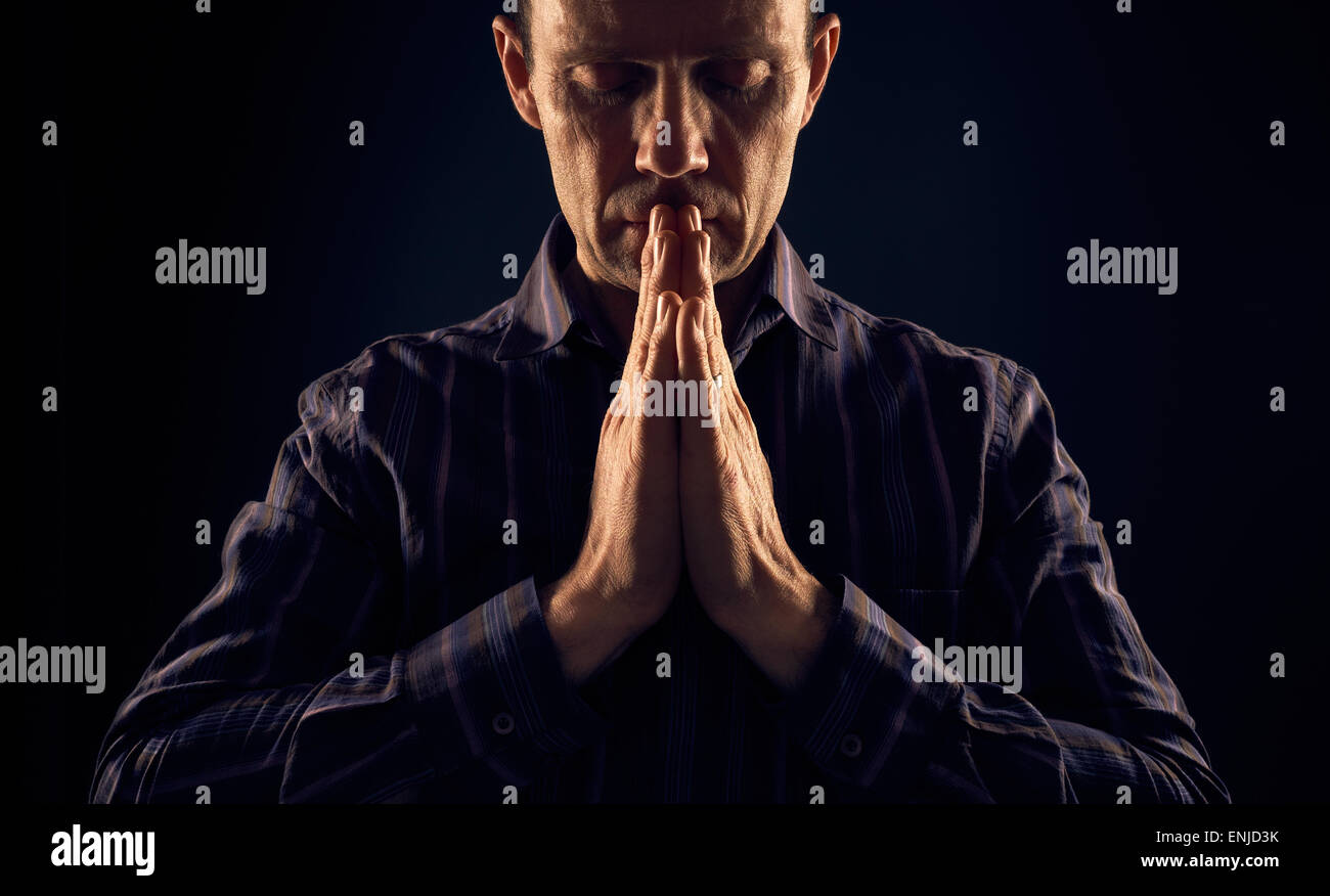 Man ray hands hi-res stock photography and images - Alamy