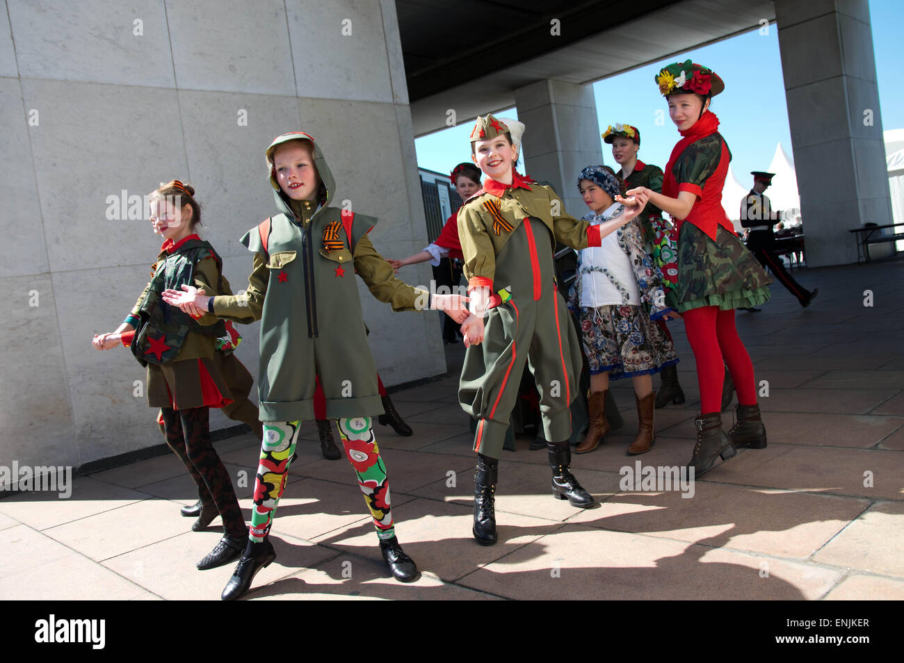 Moscow, Russia. 06th May, 2015. Military cadets of Russia parade at Poklonnaya Hill in Moscow to mark the 70th Victory Day event ahead of the main 9th May Parade in Red Square. © Geovien So/Pacific Press/Alamy Live News Stock Photo