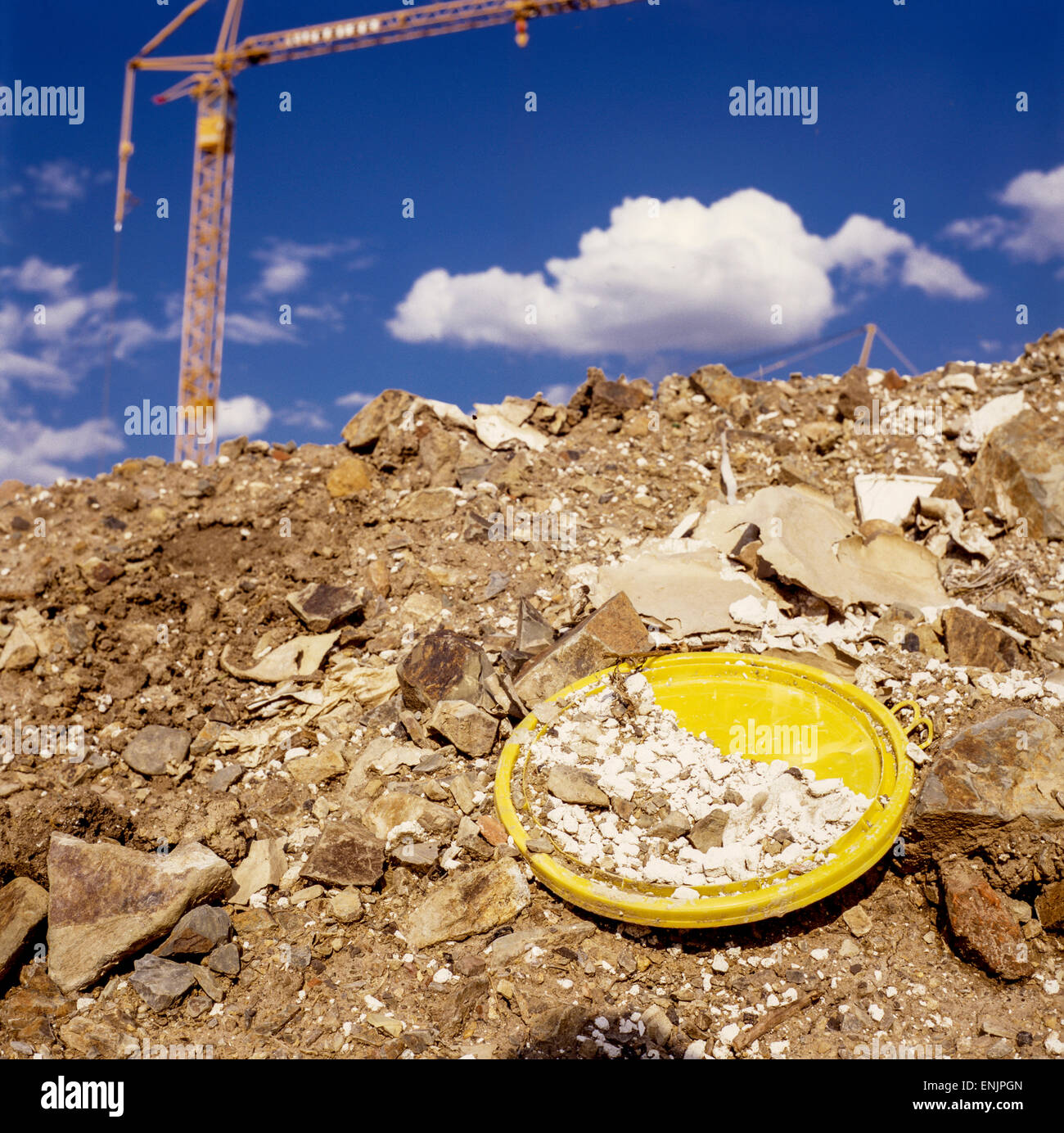 Dirt pile hi-res stock photography and images - Alamy
