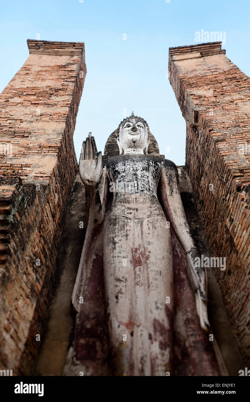 Standing Buddha, Wat Mahathat, Sukhothai Historical Park, UNESCO World Heritage Site, Thailand, Southeast Asia, Asia Stock Photo