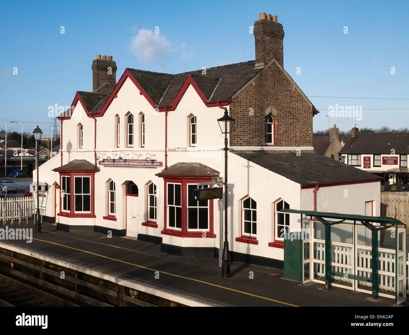 Longest Railway Station and Village Name in Britain, Llanfair Pwllgwyngyll, Anglesy, North Wales Stock Photo